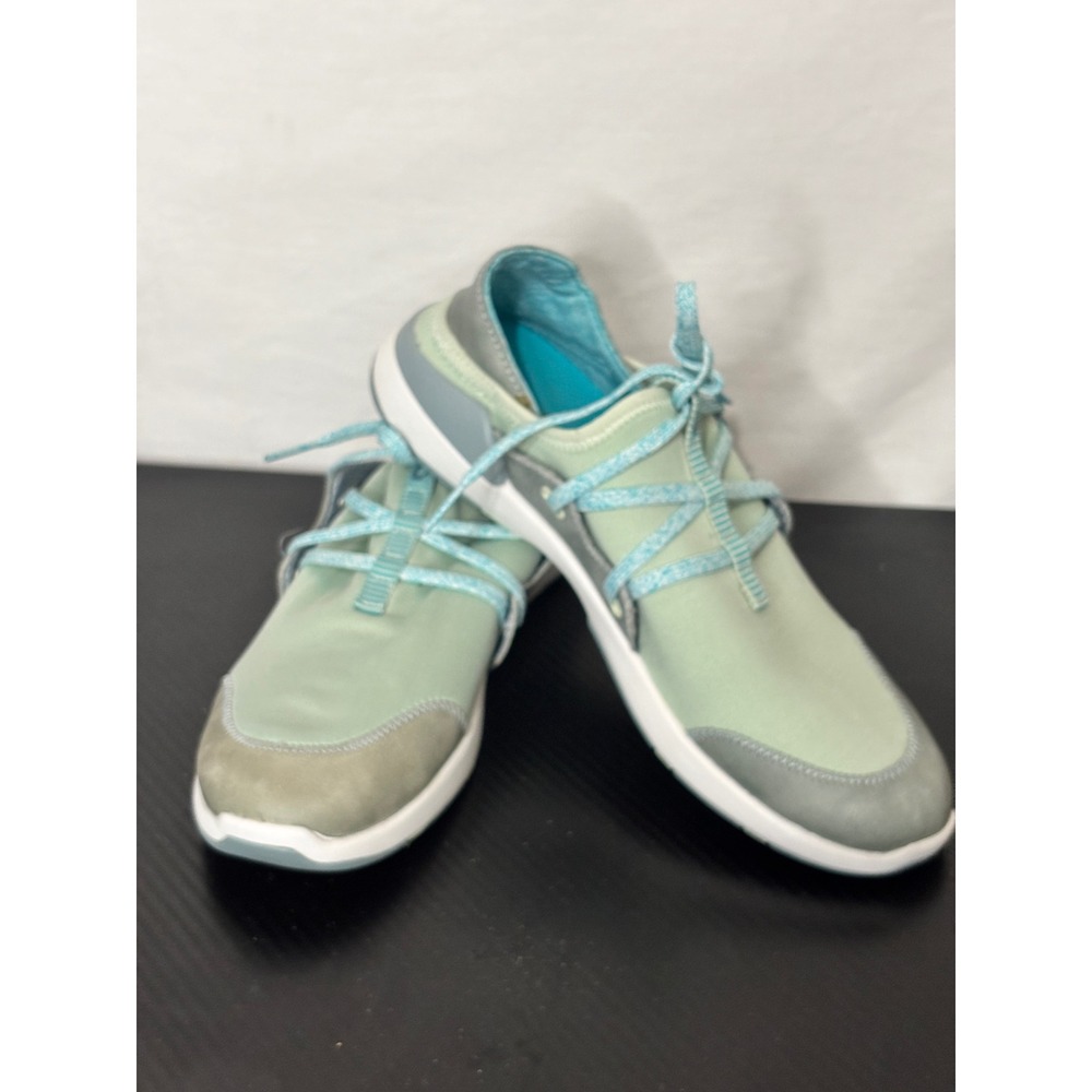 OluKai Mikili Seafoam Green Grey Leather Textile Sneakers Womens 7.5 Hike Beach